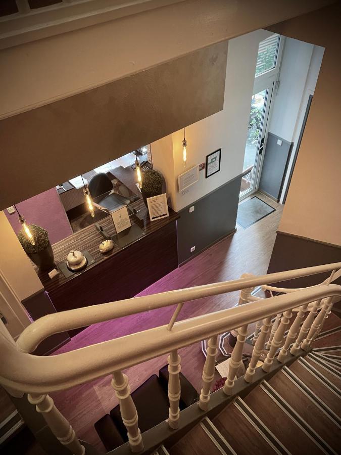 Hotel Am Volksgarten Düsseldorf Buitenkant foto
